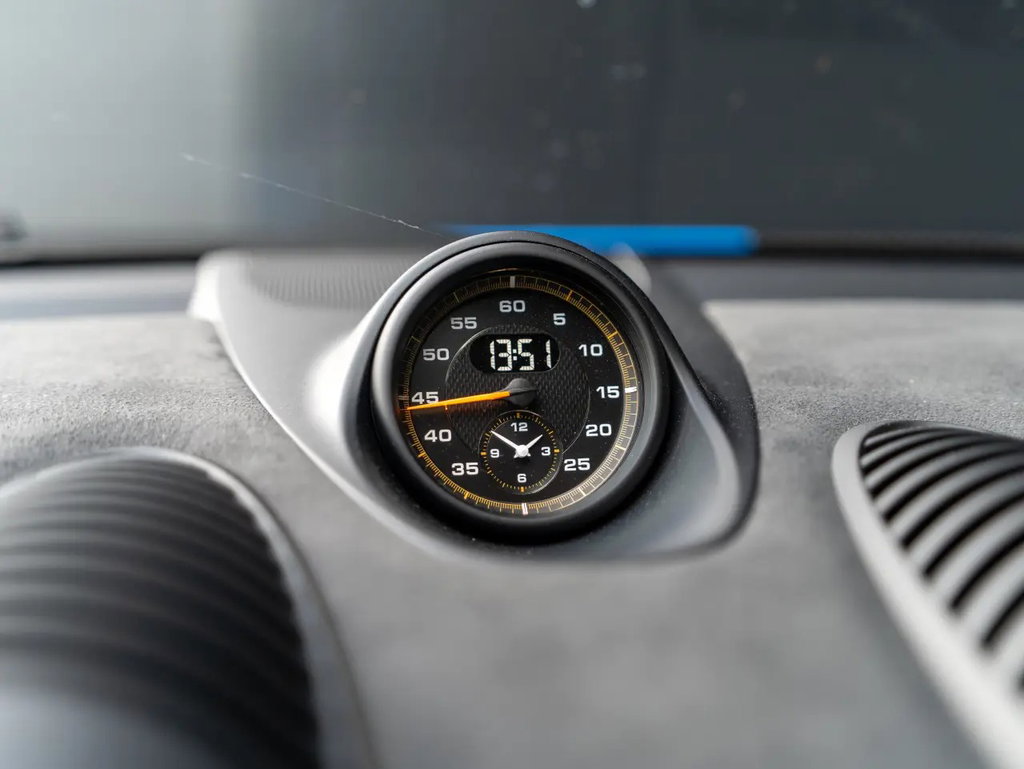 Porsche 718 Spyder RS