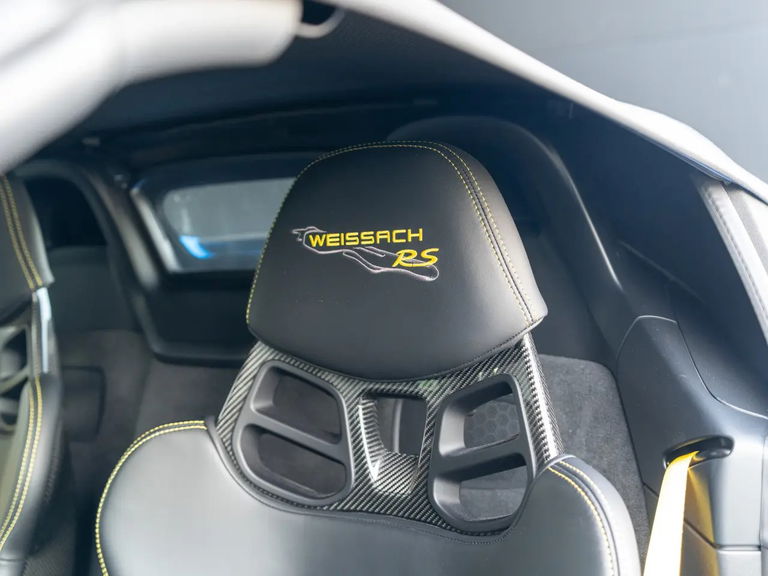 Porsche 718 Spyder RS