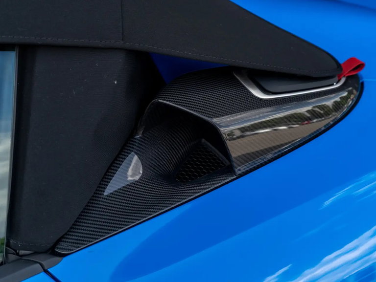 Porsche 718 Spyder RS