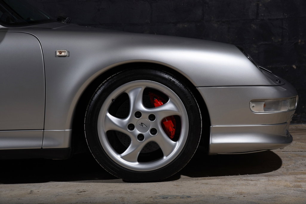 Porsche 993 Carrera 4S