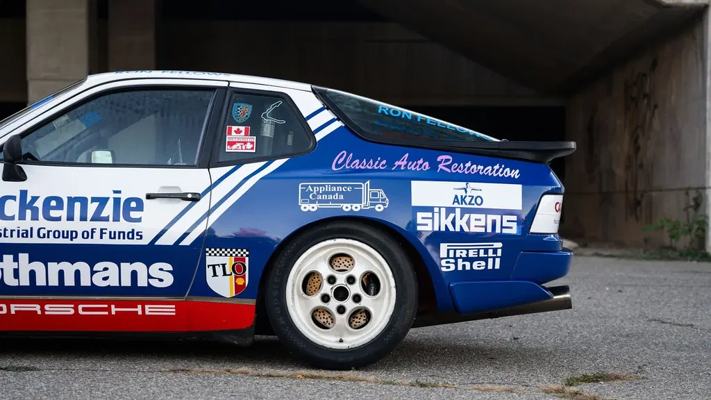 Porsche 944 Turbo Cup