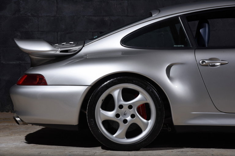 Porsche 993 Carrera 4S