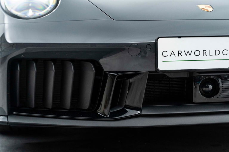 Porsche 992.2 Carrera 4 GTS