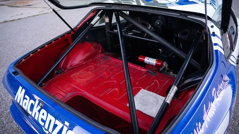 Porsche 944 Turbo Cup