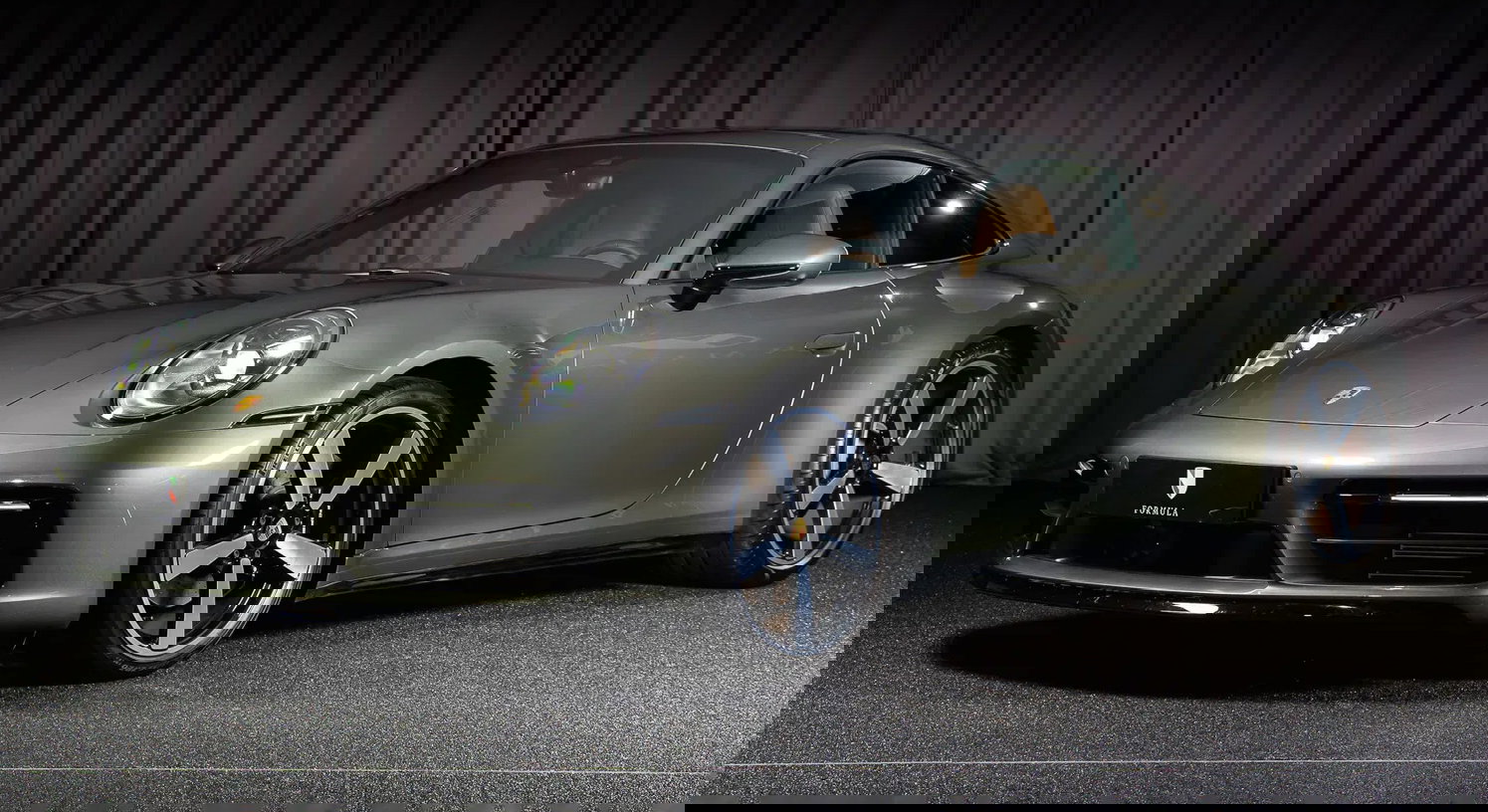 丸石 FREE TIME  41304 Porsche 992 Carrera 4S 2022 - elferspot.com - Marketplace for