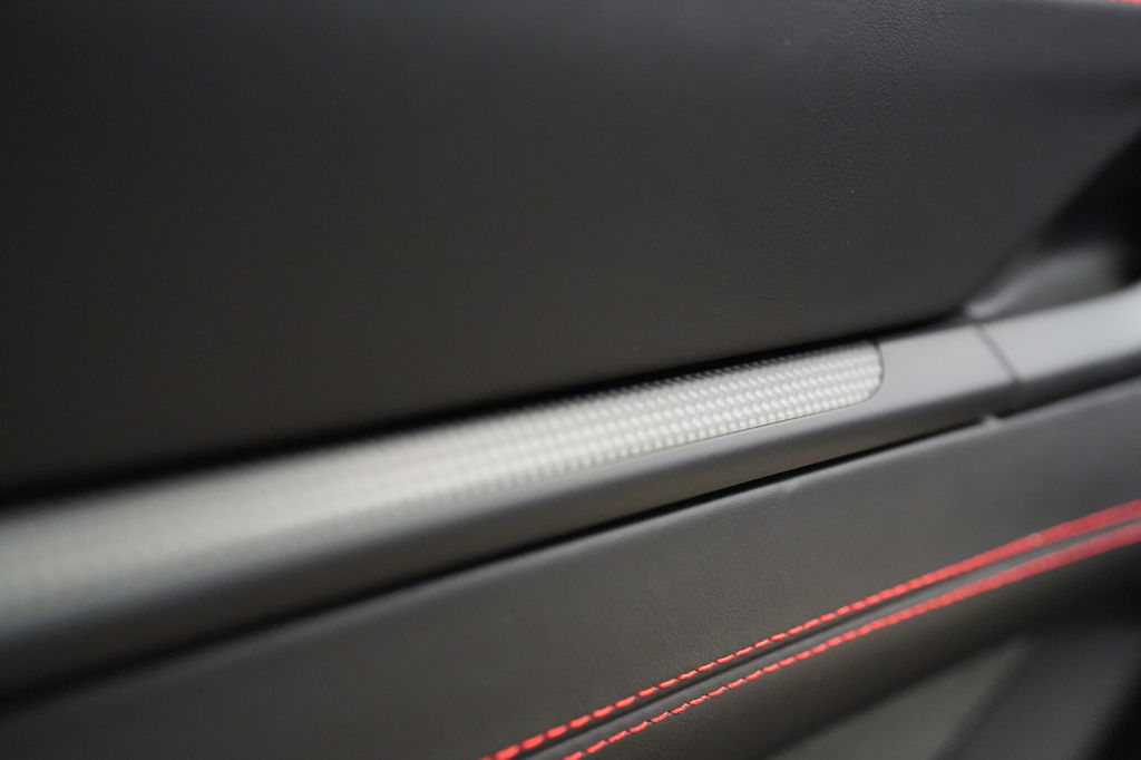 Porsche 992 Carrera 4 GTS