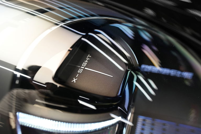 Porsche 992 Carrera 4 GTS