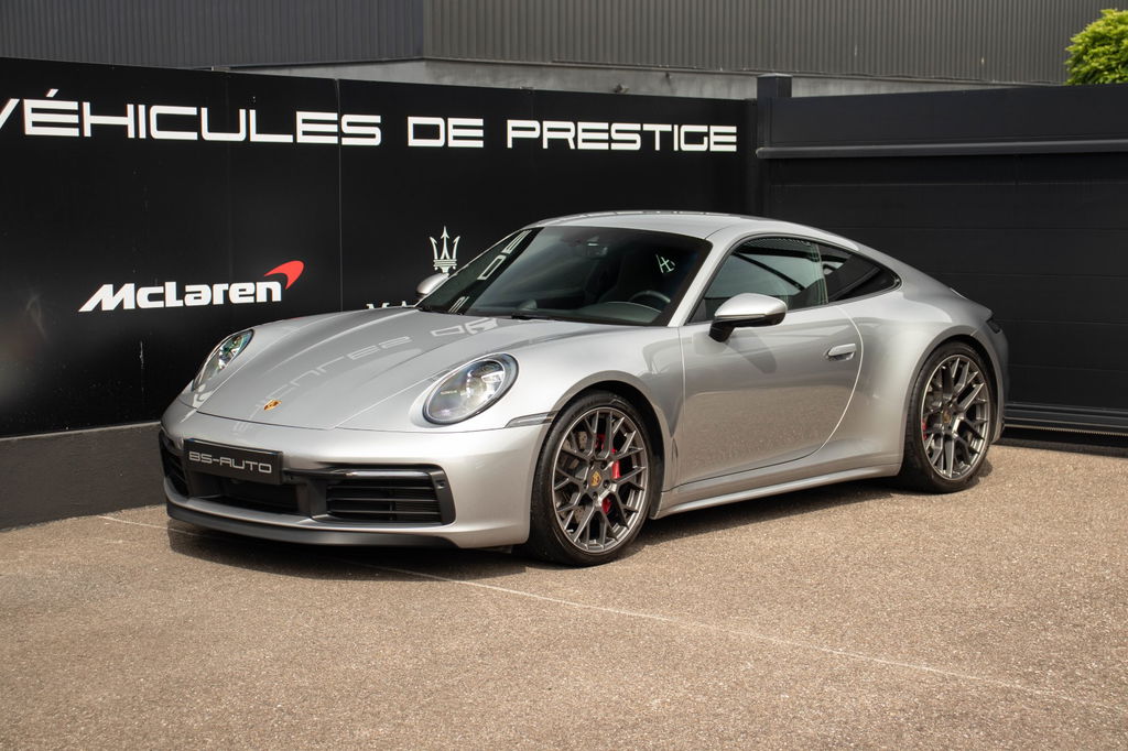 Porsche 992 Carrera 4S
