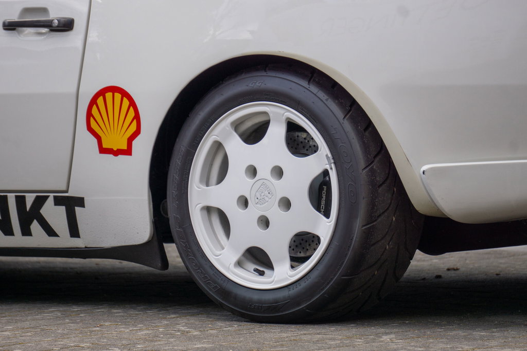 Porsche 944 Turbo Cup