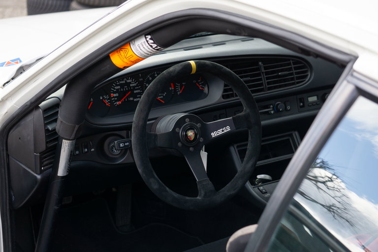 Porsche 944 Turbo Cup
