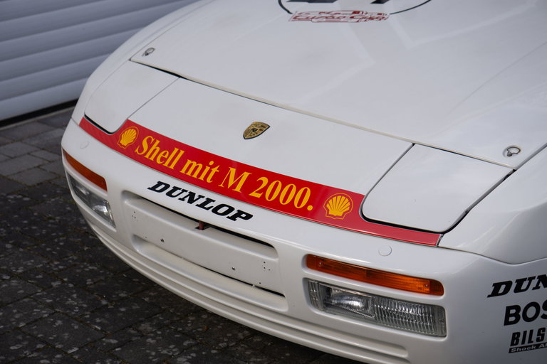 Porsche 944 Turbo Cup