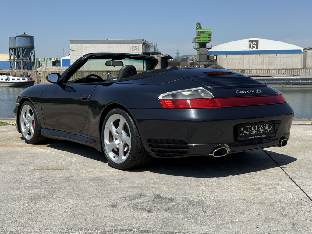 Porsche 996 Carrera 4S