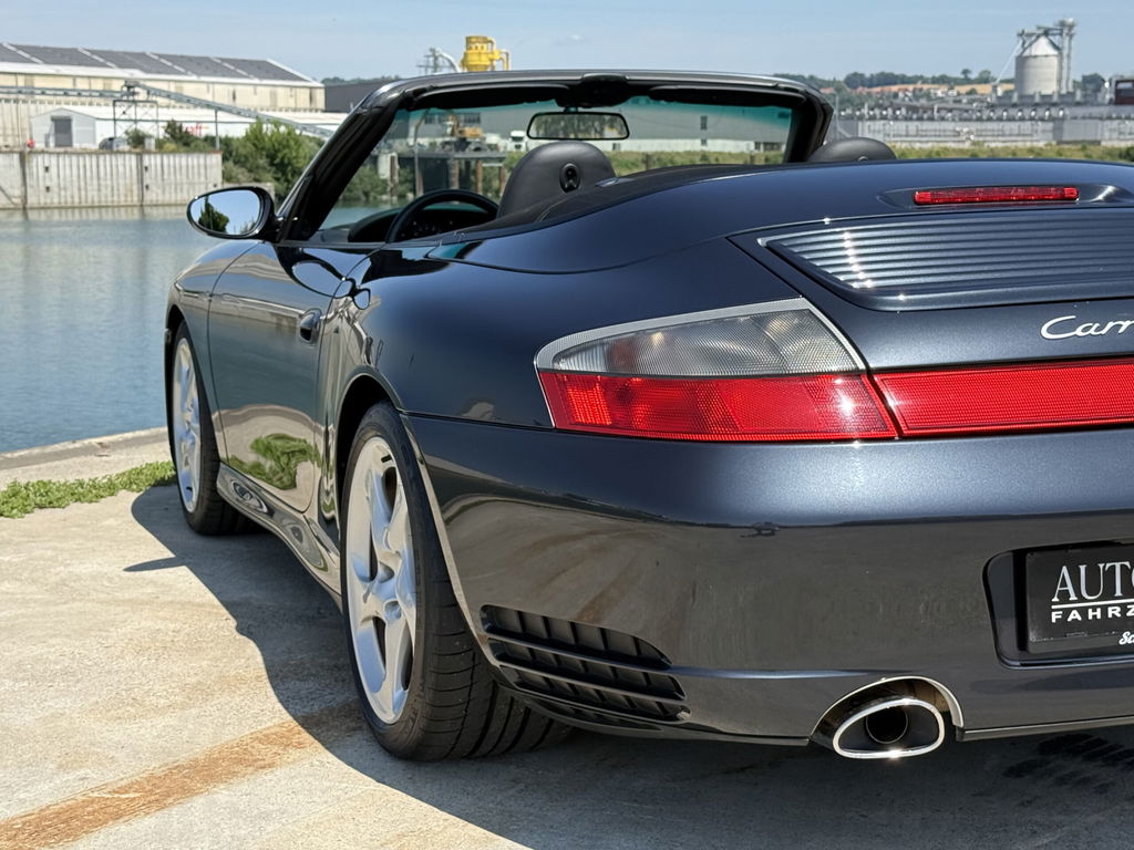 Porsche 996 Carrera 4S