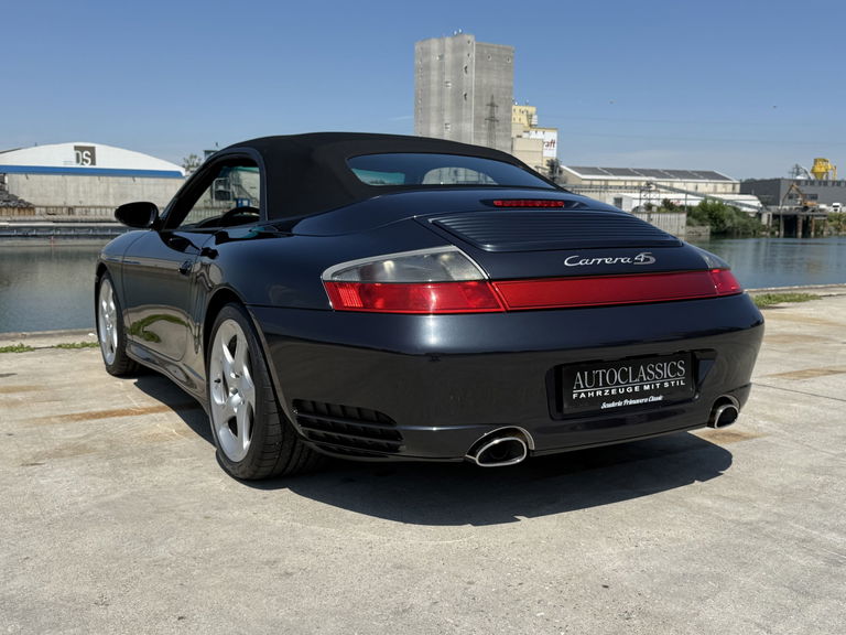Porsche 996 Carrera 4S