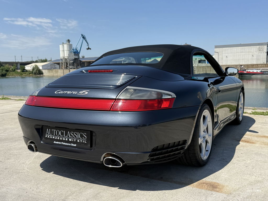 Porsche 996 Carrera 4S