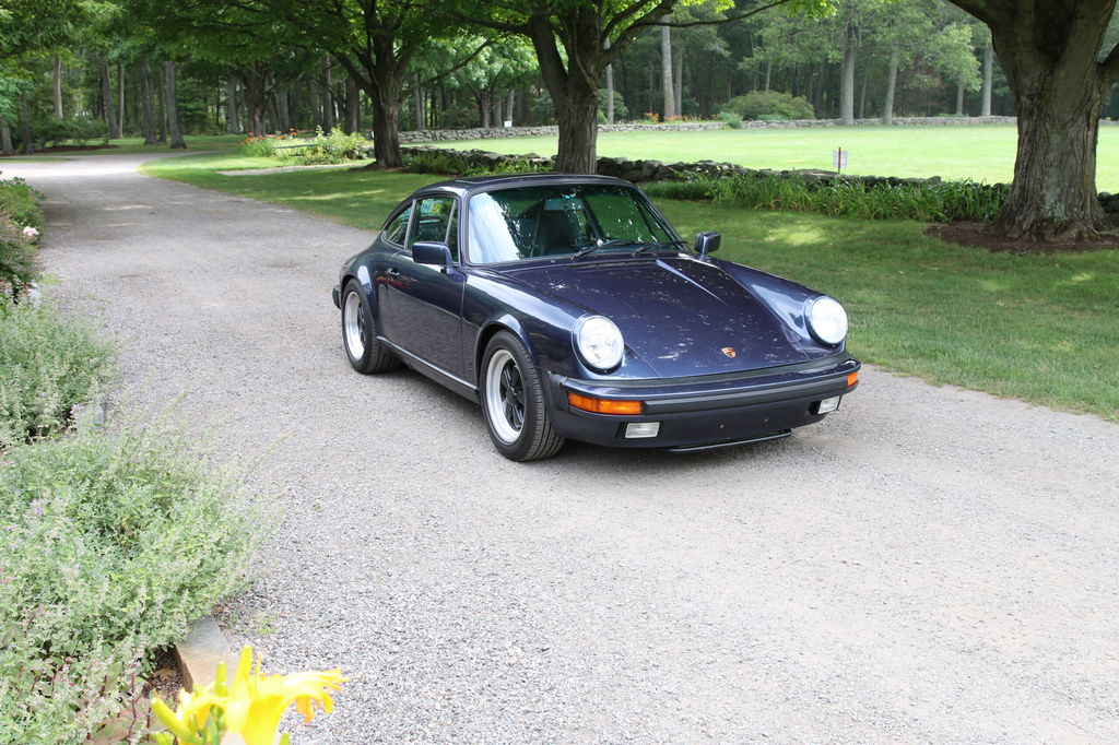 Porsche 911 Carrera 3.2