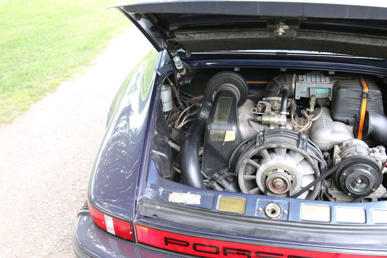 Porsche 911 Carrera 3.2