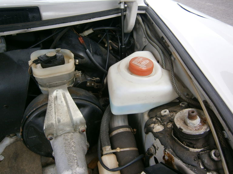 Porsche 911 Carrera 3.2 (US)