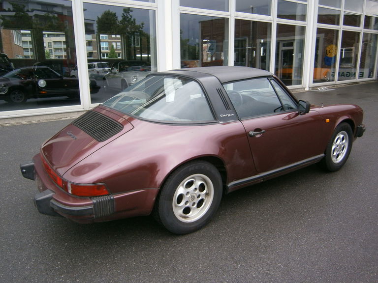 Porsche 911 Carrera 3.2