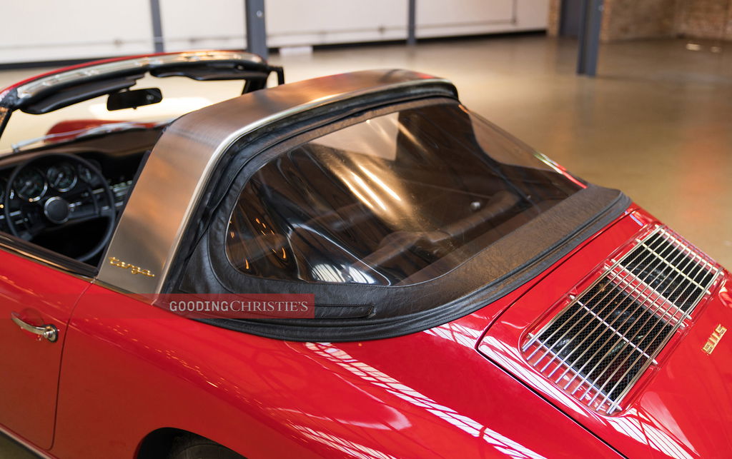 Porsche 911 S (F-Modell)