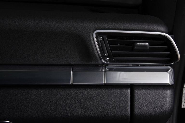 Porsche 991 Carrera 4 Black Edition