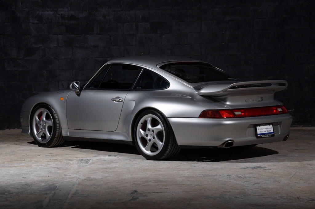 Porsche 993 Carrera 4S