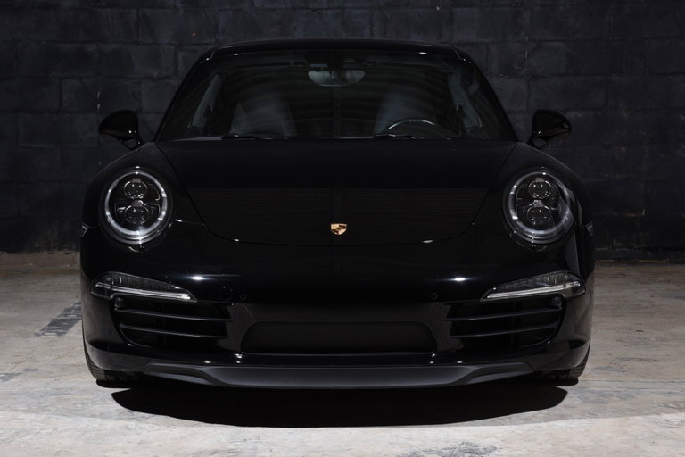 Porsche 991 Carrera 4 Black Edition