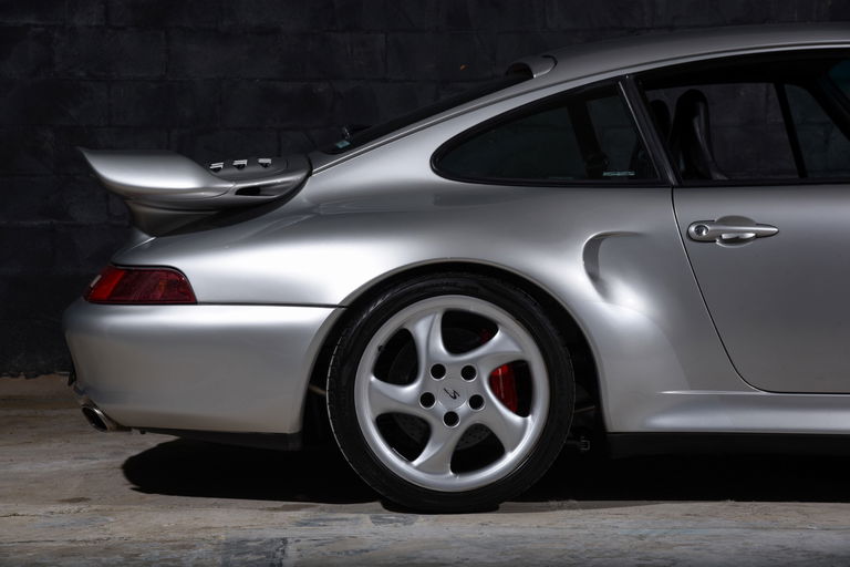 Porsche 993 Carrera 4S