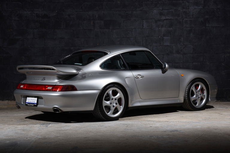 Porsche 993 Carrera 4S