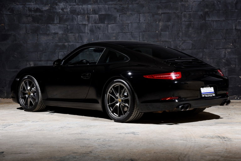 Porsche 991 Carrera 4 Black Edition
