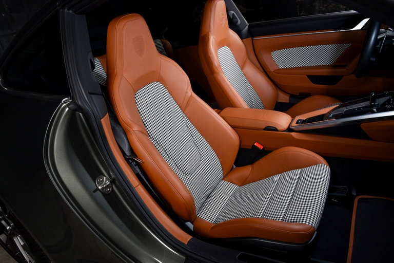 Porsche 992 Carrera S
