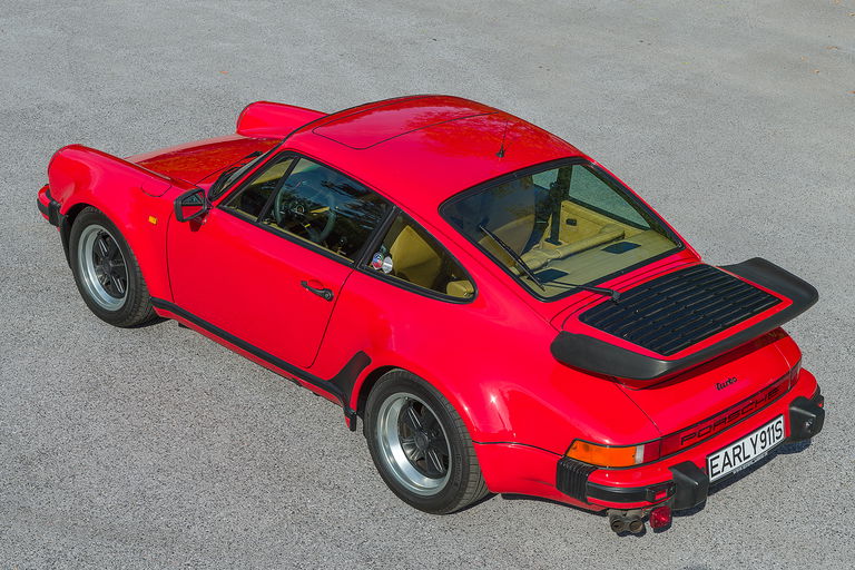 Porsche 911 Turbo 3.3