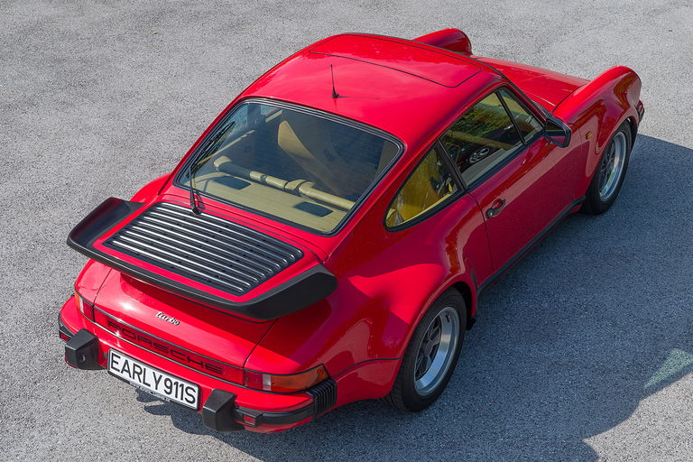 Porsche 911 Turbo 3.3