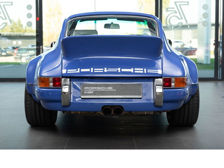 Porsche 911 Backdate