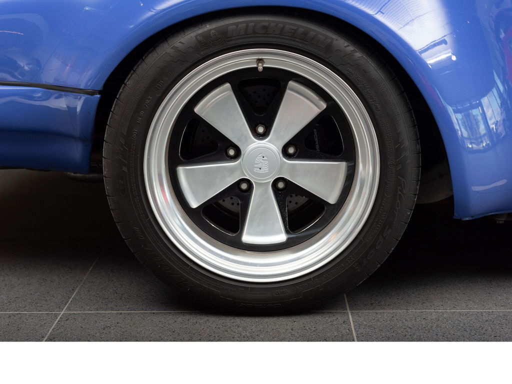 Porsche 911 Backdate