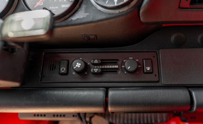 Porsche 964 Carrera RS N/GT