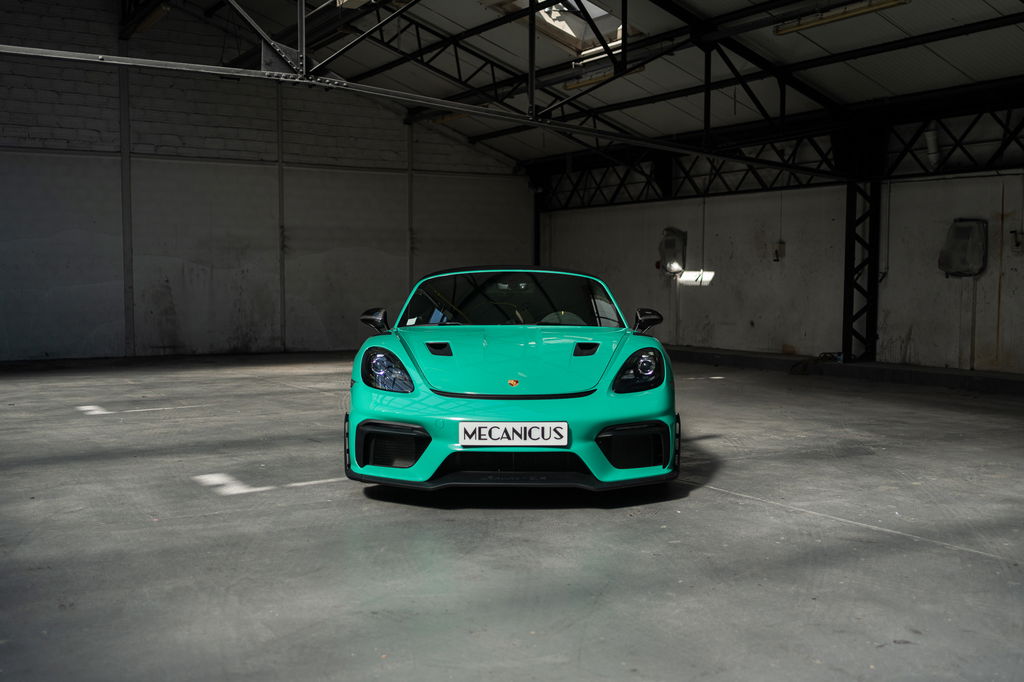 Porsche 718 Spyder RS