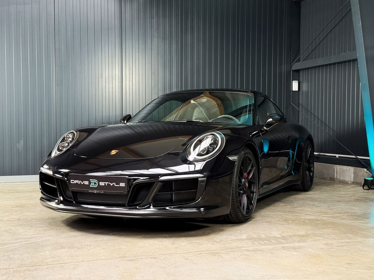 Porsche 991.2 Carrera 4 GTS