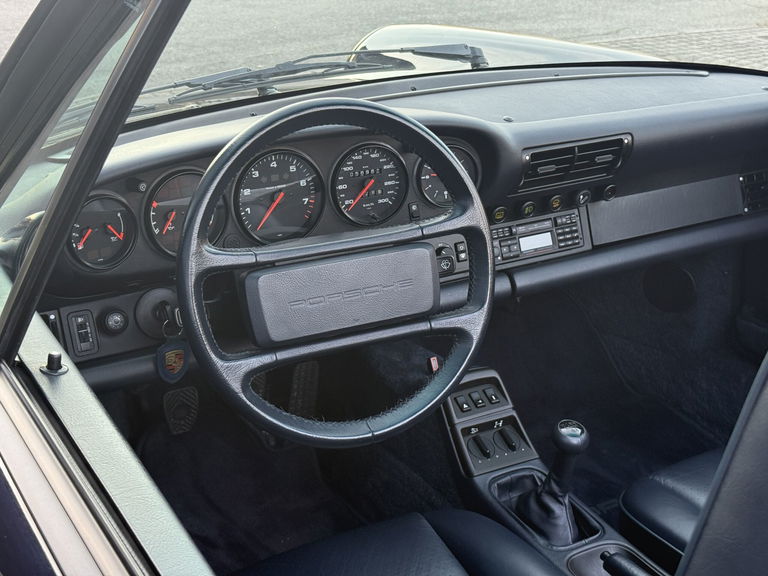 Porsche 964 Carrera 4