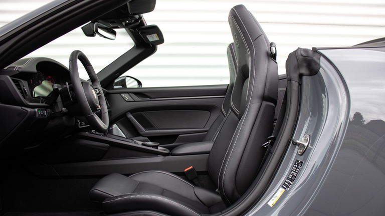 Porsche 992.2 Carrera 4 GTS