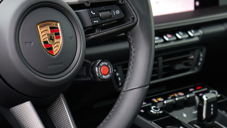 Porsche 992.2 Carrera 4 GTS