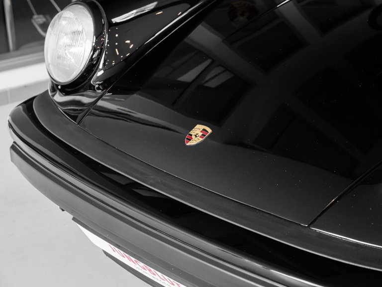 Porsche 911 Carrera 3.2 (US)