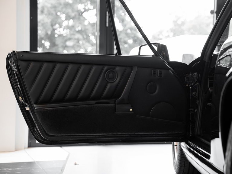 Porsche 911 Carrera 3.2 (US)