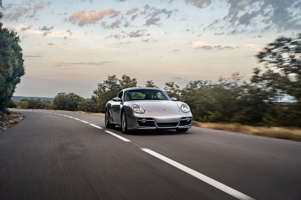 Porsche 987 Cayman