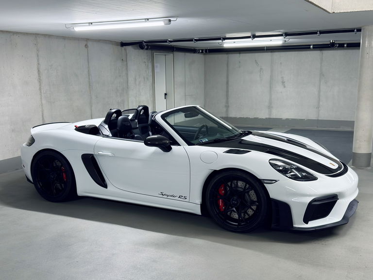 Porsche 718 Spyder RS
