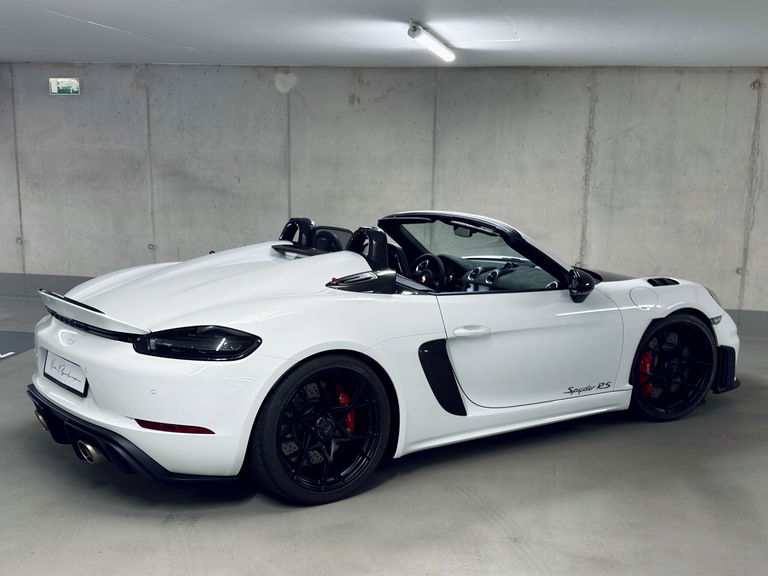 Porsche 718 Spyder RS