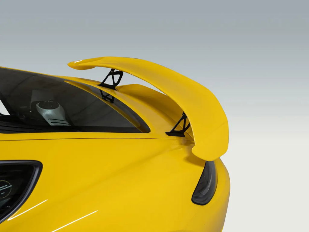 Porsche 718 Cayman GT4