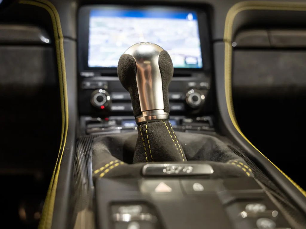 Porsche 718 Cayman GT4