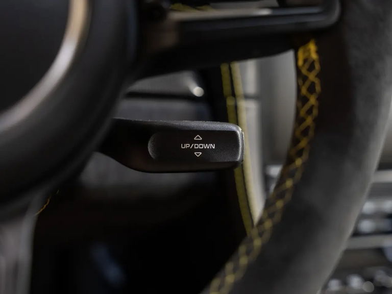 Porsche 718 Cayman GT4