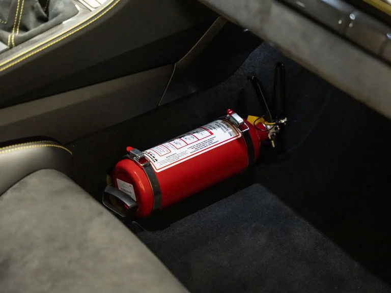 Porsche 718 Cayman GT4